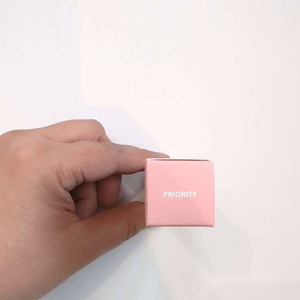 (3/30$) ESTATE COSMETICS Most Wanted Lip Balm in Priority - Picture 4 of 4